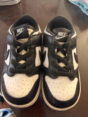 Nike Kids Black and White Low-Top Sneakers